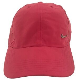 Nike Heritage86 Woman's Adjustable Pink Ball Cap